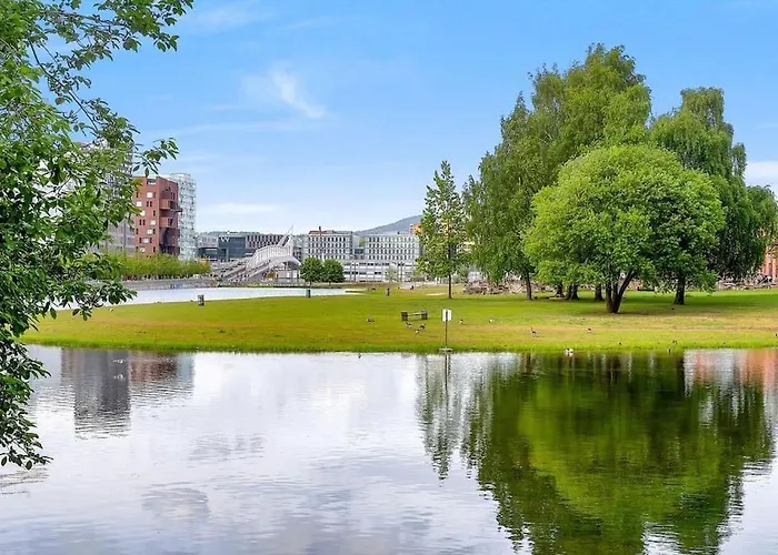 New Waterfront - Centre *