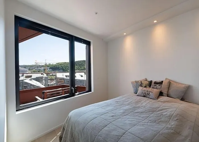 New Waterfront - Centre